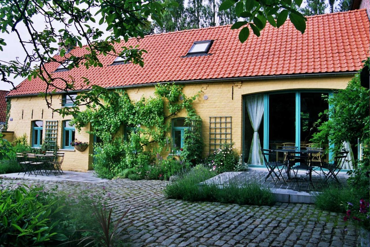 Holiday Home Les Plachettes Flobecq 外观 照片