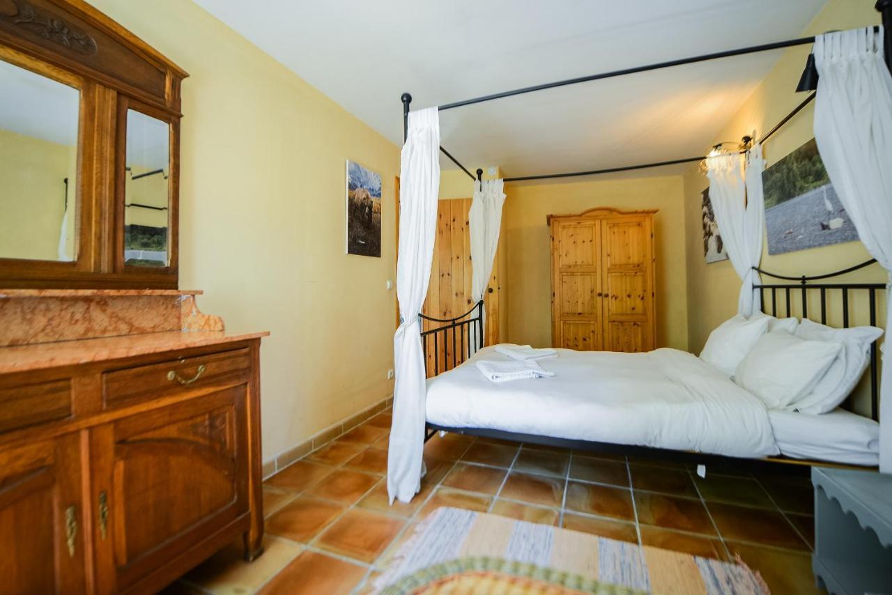 Holiday Home Les Plachettes Flobecq 外观 照片